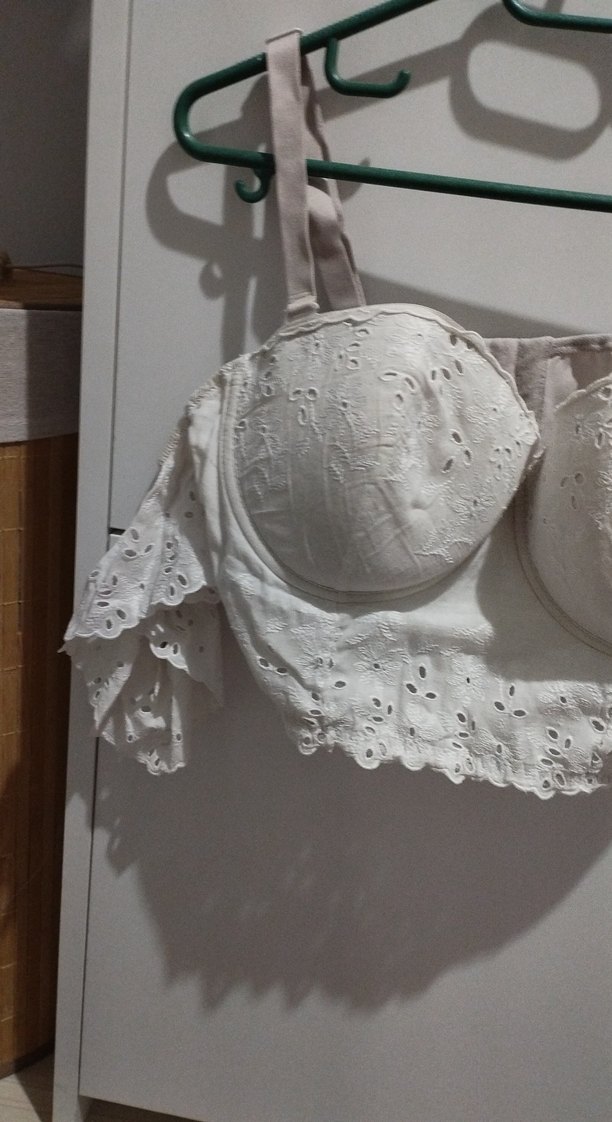 Dantel Detaylı Beyaz Mini Büstiyer - Görsel 2