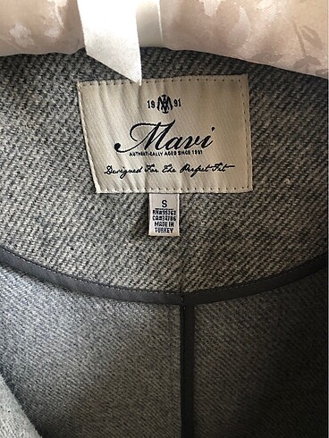 m Beden Mavi Jeans Kaşe Kaban