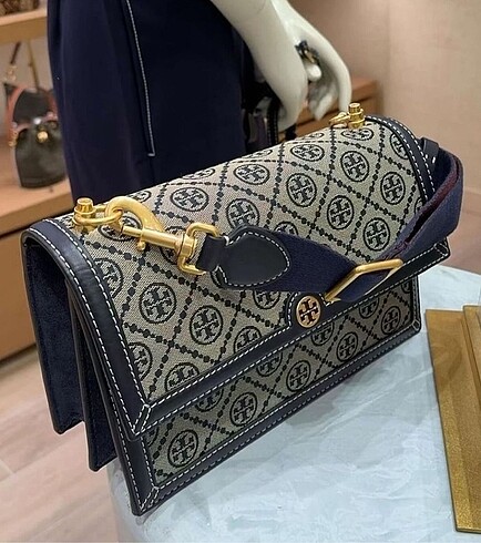 Tory Burch kol çantası lacivert - Görsel 5