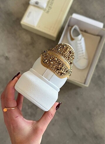 38 Beden Alexander McQueen Sneaker Stone