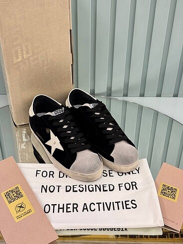 Golden Goose Super Star Sneaker Man ????