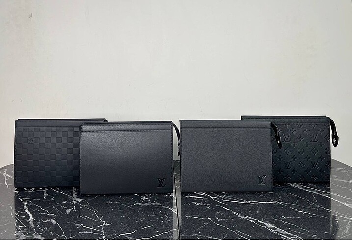 Louis Vuitton Pochette Voyage Pouch Hakiki Deri