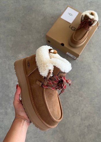 Ugg Kahverengi Süet Dolgu Topuklu Kadın Bot