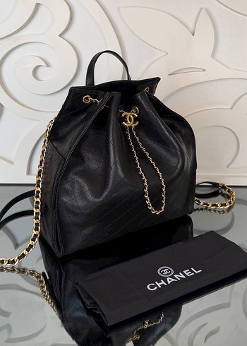 Zincir Detaylı Siyah Deri Chanel Çanta