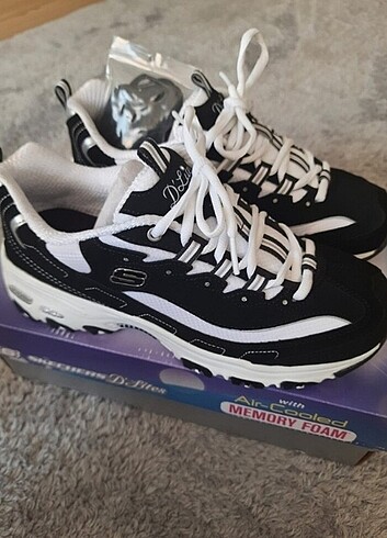 Skechers Spor Ayakkabı