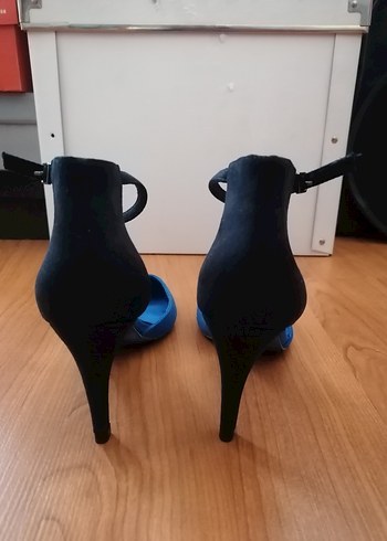 36 Beden mavi Renk Zara İki Renk Mavi-Lacivert Süet Stiletto