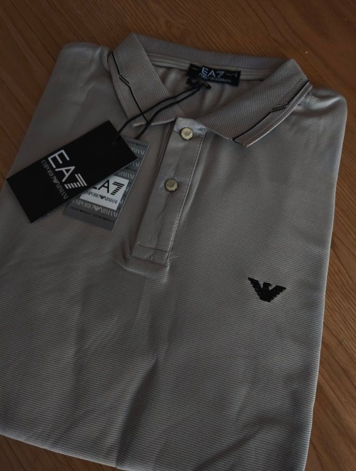 Empirio Armani Bej Kısa Kollu Polo Yaka Tişört - Görsel 3