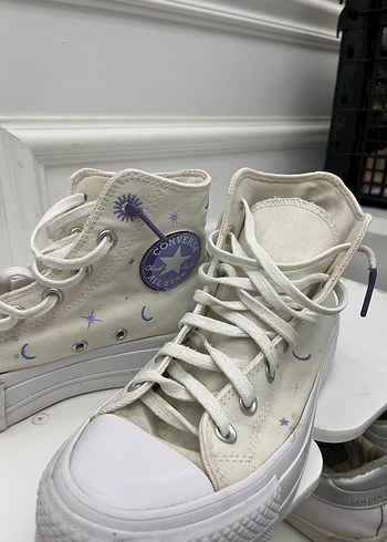 Converse Converse