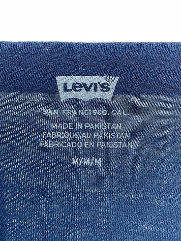 m Beden lacivert Renk Levis T-shirt %70 İndirimli.