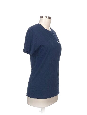 Levis Levis T-shirt %70 İndirimli.