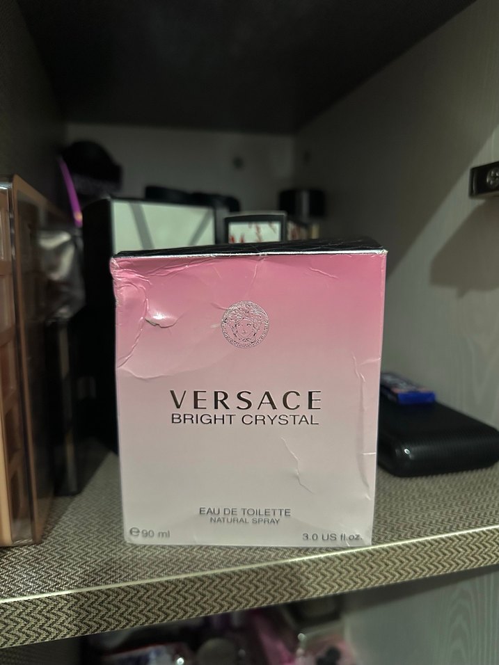 Versace Bright Crystal Kadın Parfümü - Görsel 2