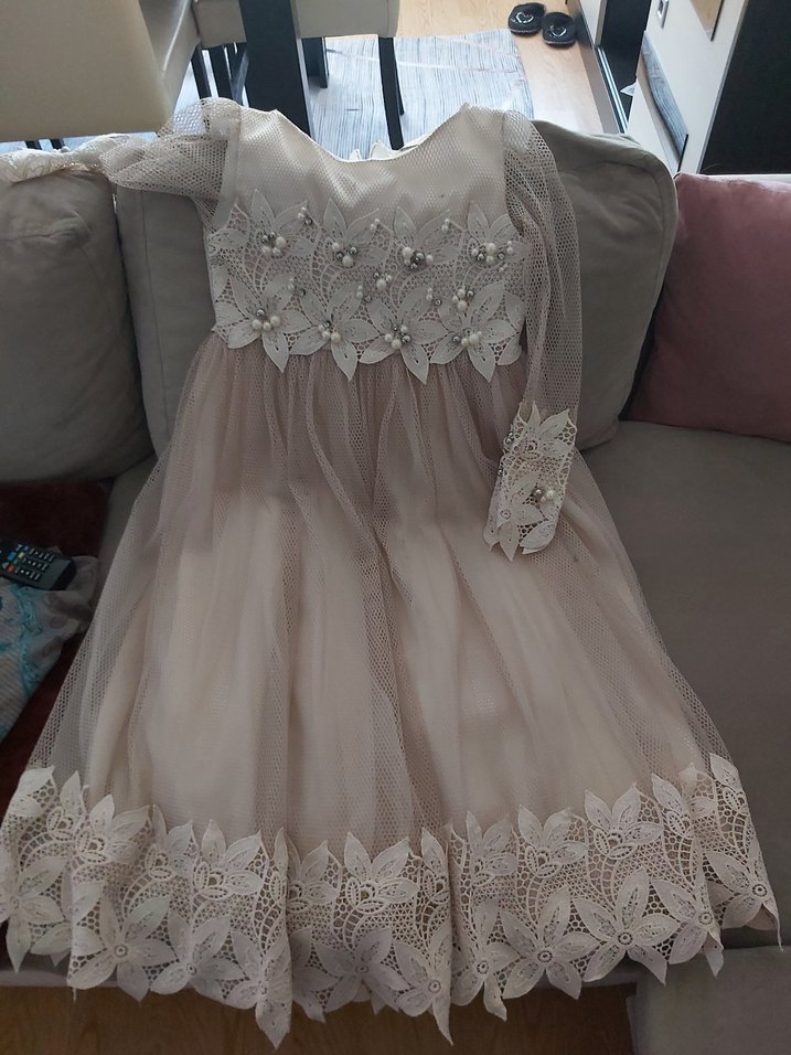 Kız Çocuk Beyaz Dantel İşlemeli Elbise - Görsel 3