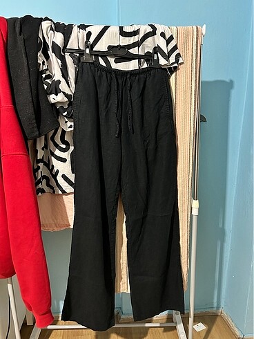 xs Beden Bershka elastik belli keten pantolon