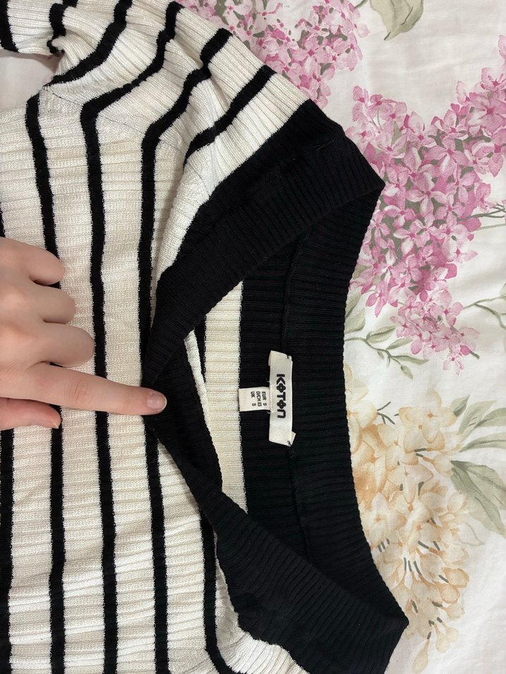 Çizgili Beyaz Siyah Triko Kadın Kazak - Görsel 3