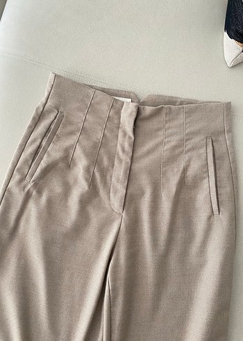 Zara
Bej Kadın Keten Kumaş Pantolon - Görsel 2