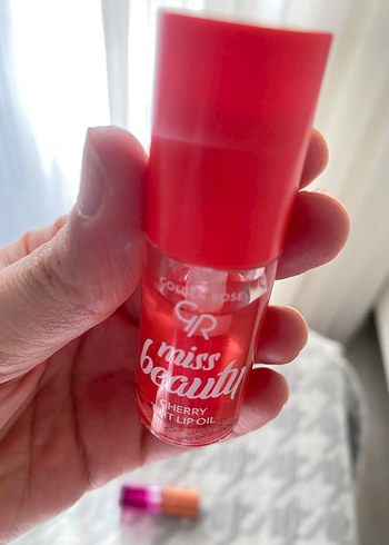 Golden Rose ve Avon dudak parlatıcısı - Görsel 3