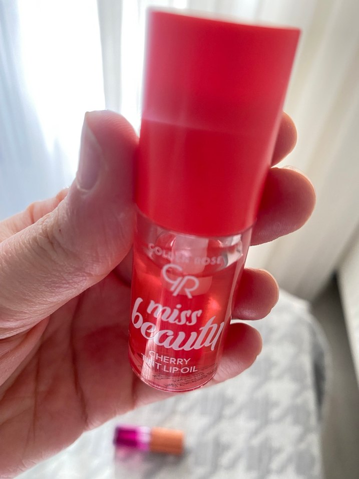 Golden Rose ve Avon dudak parlatıcısı - Görsel 3