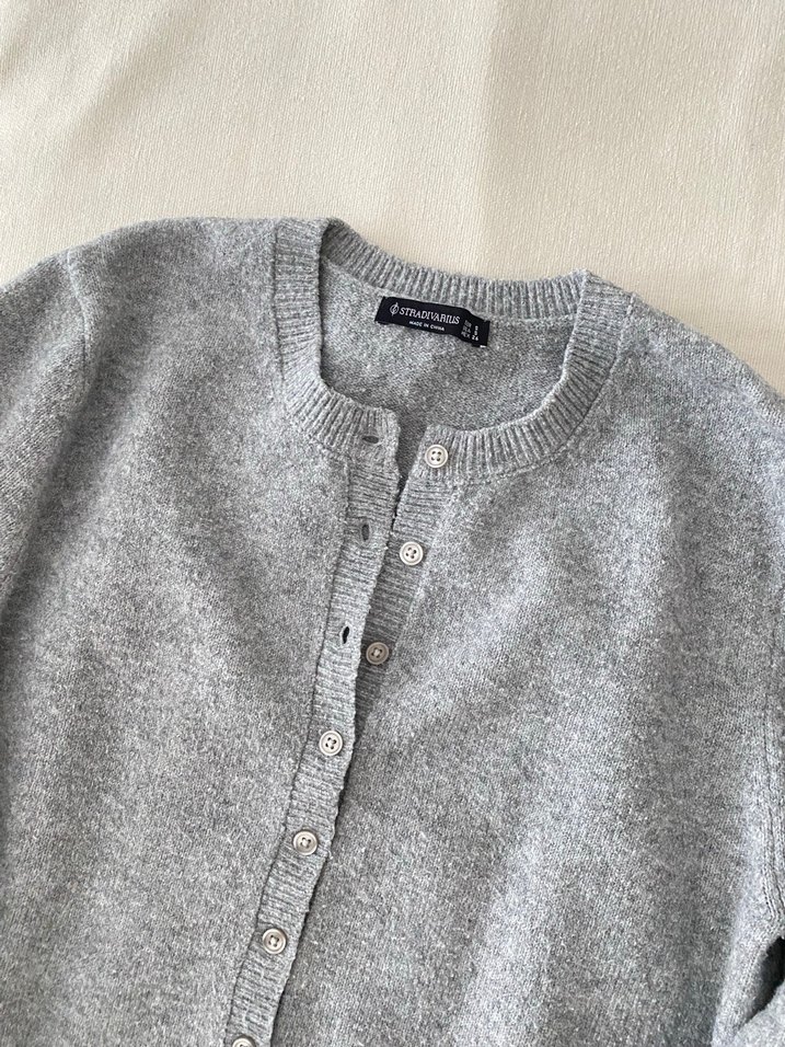 Stradivaruis Gri Düğmeli Kadın Triko Hırka - Görsel 5