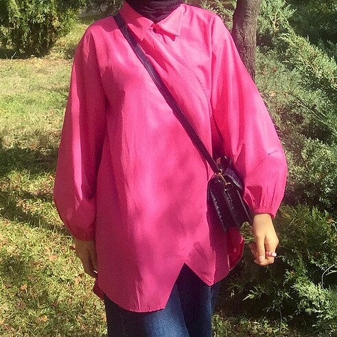 Pembe bağlamalı gömlek oversize