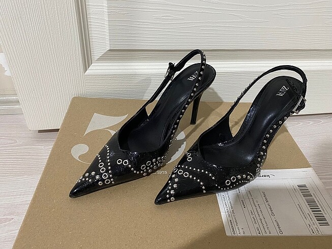 37 Beden Zara marka