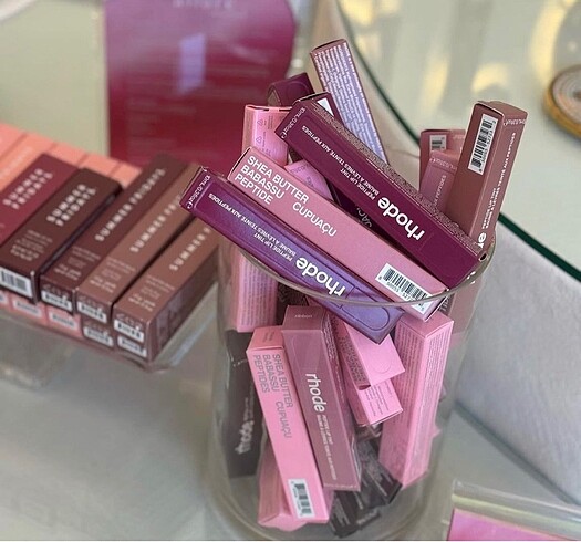Diğer Rhode lip tint