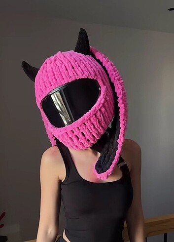 Puffy motosiklet kask başlığı