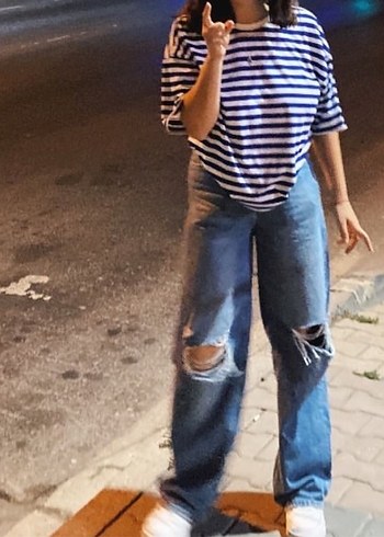 Yırtık Detaylı Kadın Mavi Loose Fit Kot Pantolon