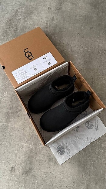 38 Beden Ugg Mini Classic