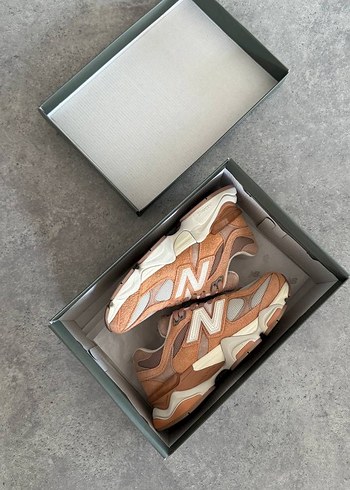 43 Beden çeşitli Renk New Balance 9060 Flat Taupe