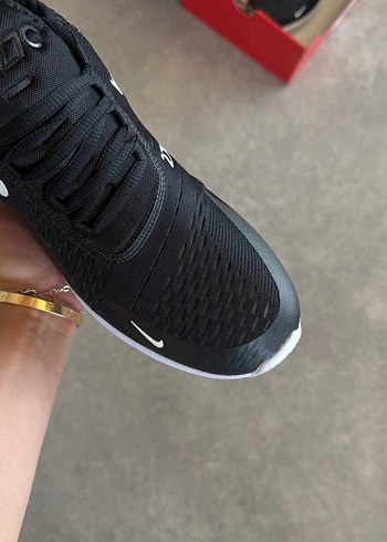 44 Beden Nike Air Max 270 Black & White Men