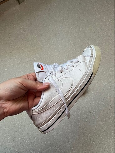 Nike Ayakkabi