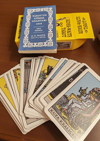 İki farklı tarot kartı - Görsel 3