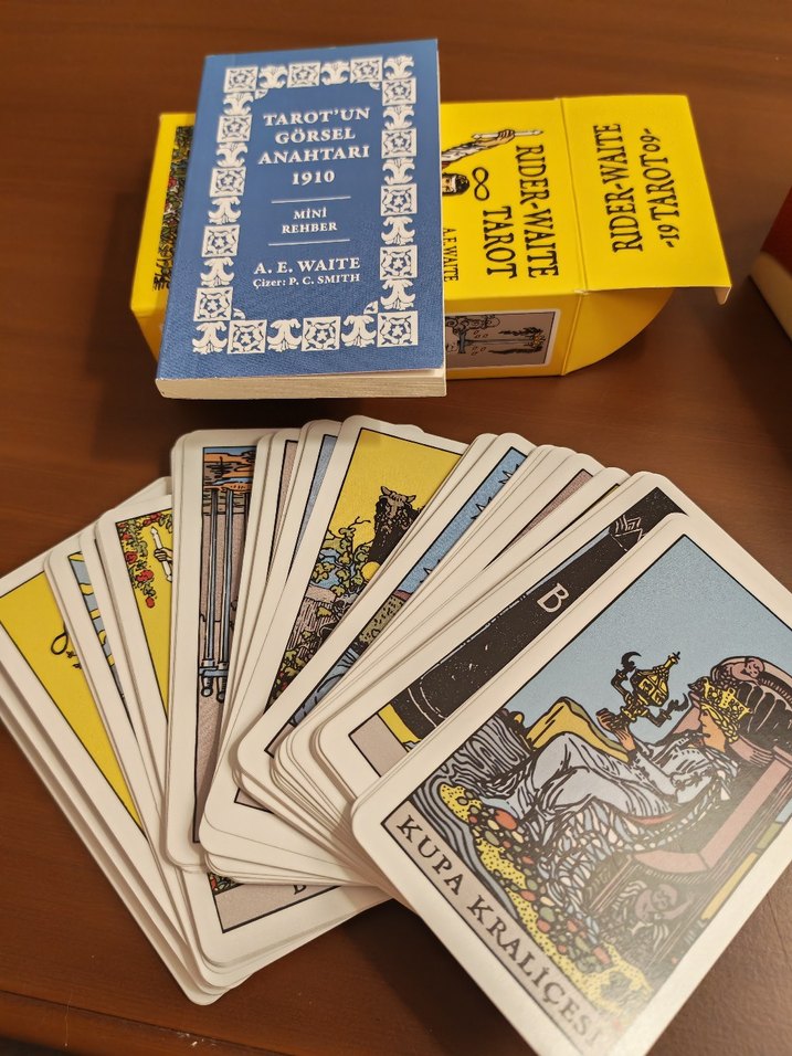 İki farklı tarot kartı - Görsel 3