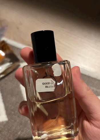 Carolina Herrera Esans Parfum gurme GOOD GİRL BLUSH