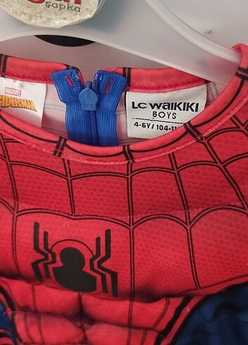 5 Yaş Beden LCW spiderman kostüm 