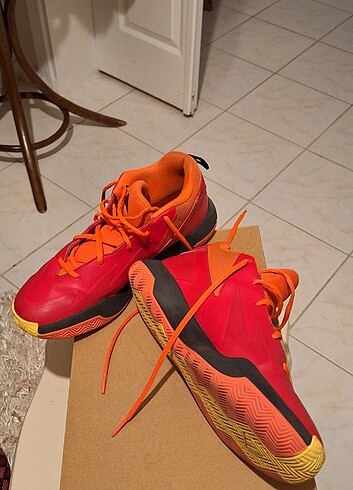 Adidas basketbol ayakabi - Görsel 2