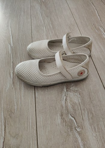 Kız Çocuk Beyaz Cırtcırtlı Babet - Görsel 4