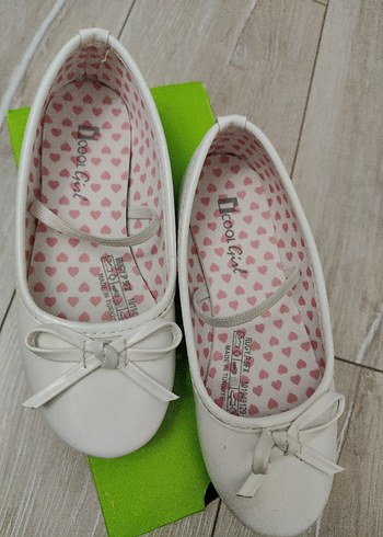 Kız Çocuk Beyaz Fiyonklu Babet Ayakkabı - Görsel 4