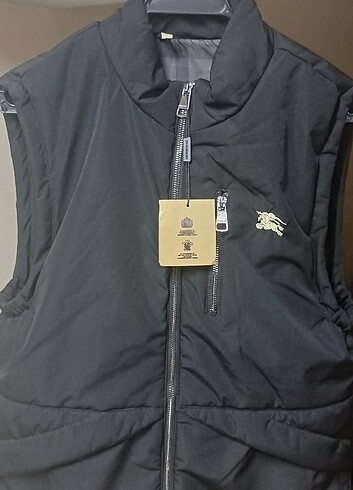 BURBERRY yelek