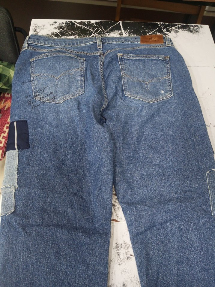 Düğmeli, bol kesim kadın kot pantolon - Görsel 3