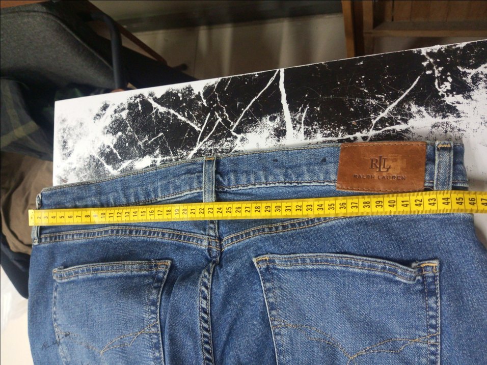 Düğmeli, bol kesim kadın kot pantolon - Görsel 4