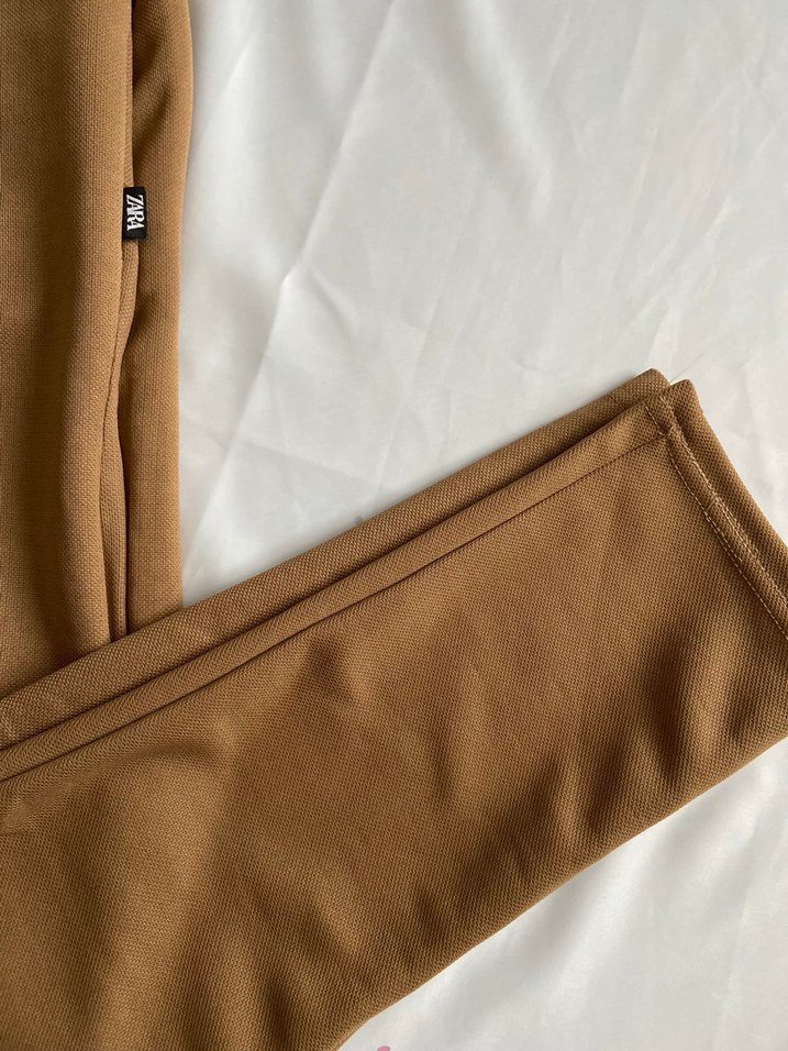 Zara Bej Kadın Regular Fit Kumaş Pantolon - Görsel 5