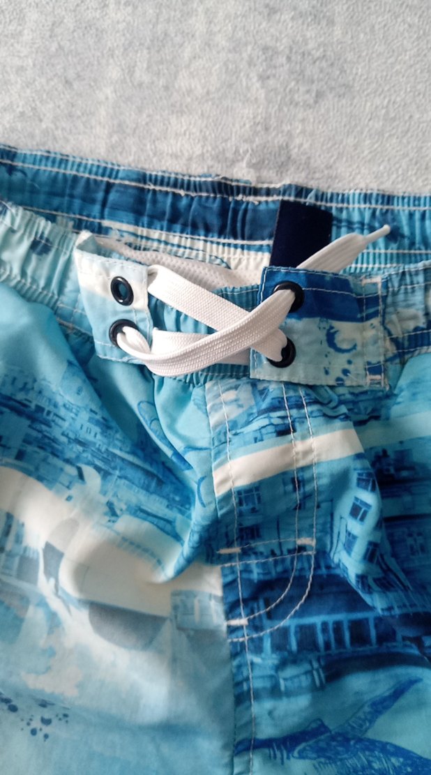 Mavi Erkek Çocuk Desenli mayo - Görsel 3