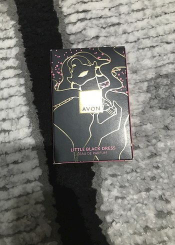 Avon Little Black Dress Kadın Parfümü - Görsel 2