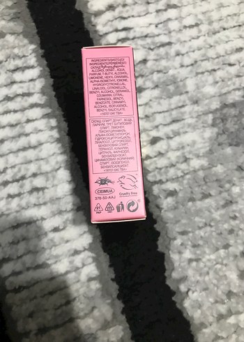 Avon Little Black Dress Kadın Parfümü - Görsel 3