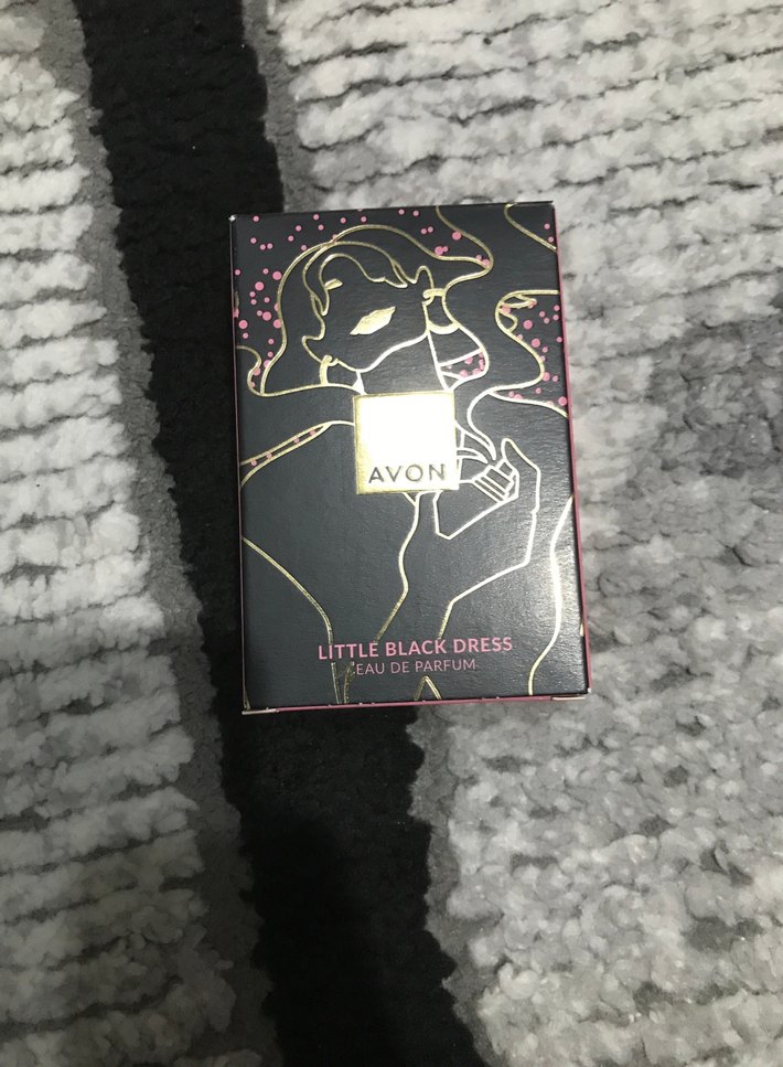 Avon Little Black Dress Kadın Parfümü - Görsel 2