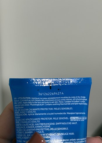 La Roche-Posay Lipikar Yatıştırıcı Koruyucu Duş Jeli - Görsel 8