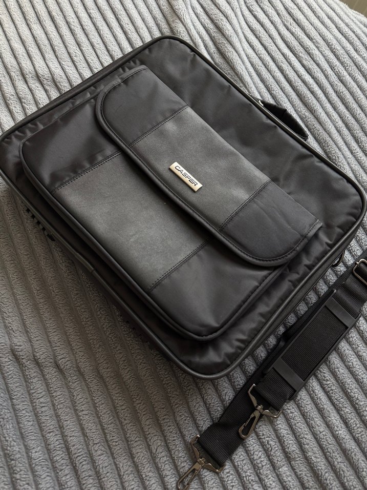 Kadın Siyah Deri Laptop Çantası - Görsel 5