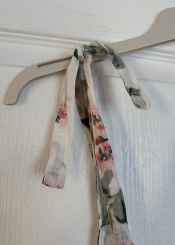 Mango Çiçek Desenli Bağcıklı Bluz - Görsel 8