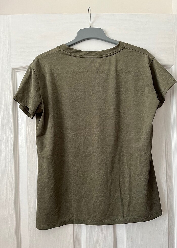 v yaka bluz - Görsel 2